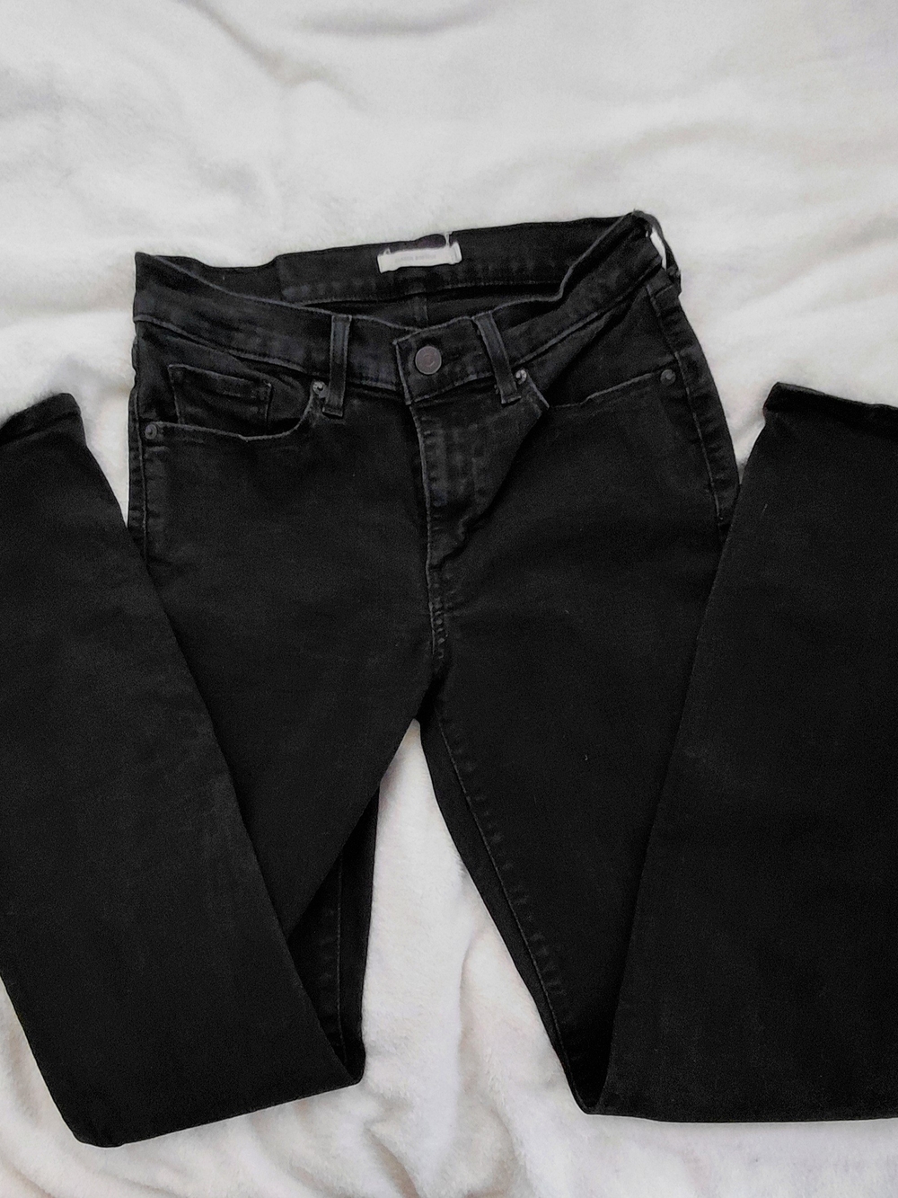 Levi's Classic Bootcut Women’s Sz 6 Black Jeans EUC